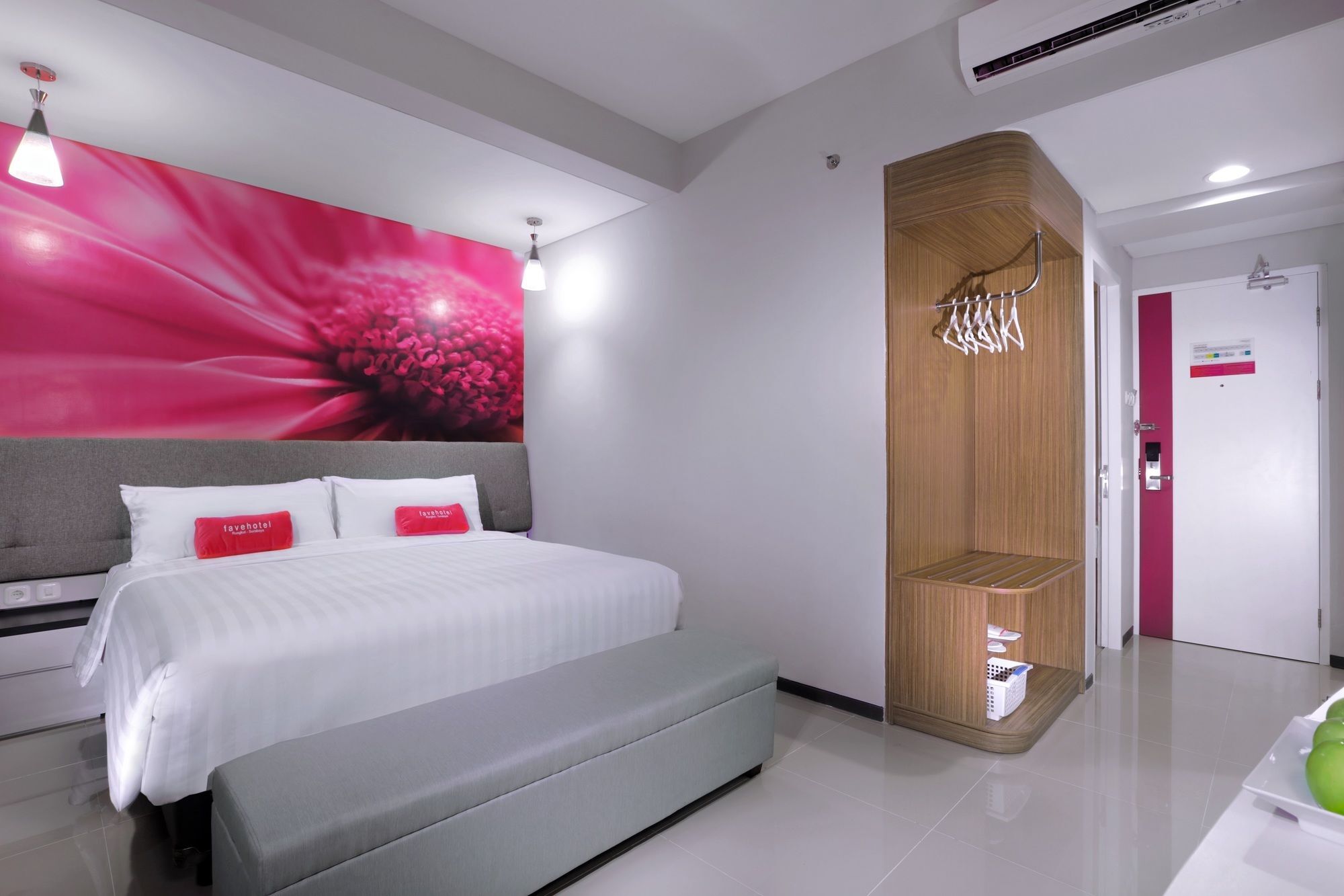 Favehotel Rungkut Surabaya Exterior foto